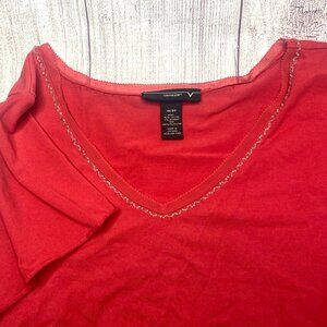 Lane Bryant Top Women Sz 18/20 Dark Pink Ribbon & Bead‎ Accent Vneck Tshirt